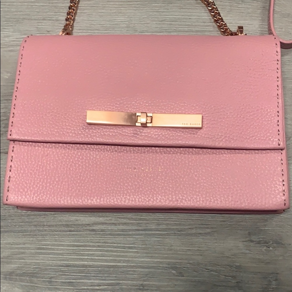 Ted Baker - Picture 2 of 6